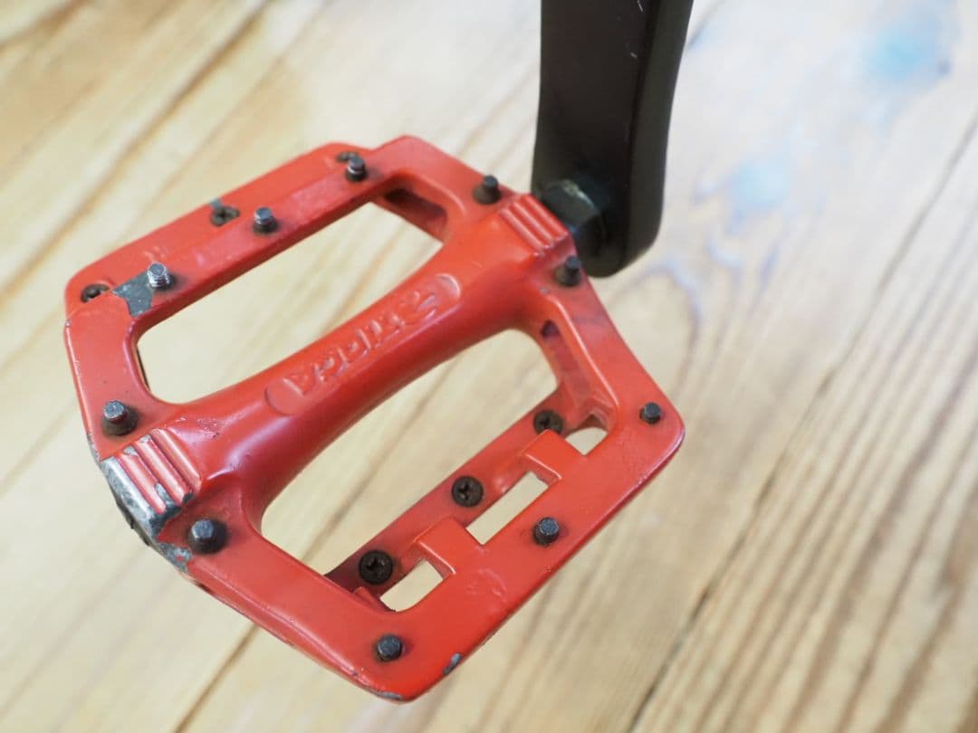 今週だけ価格❗️希少色・整備済❗️Cannondaleマウンテンバイク F500