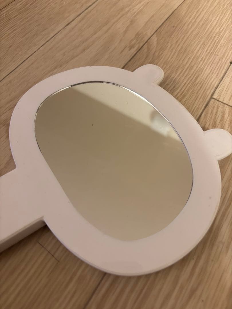 ちいかわ ダイカットハンドミラー