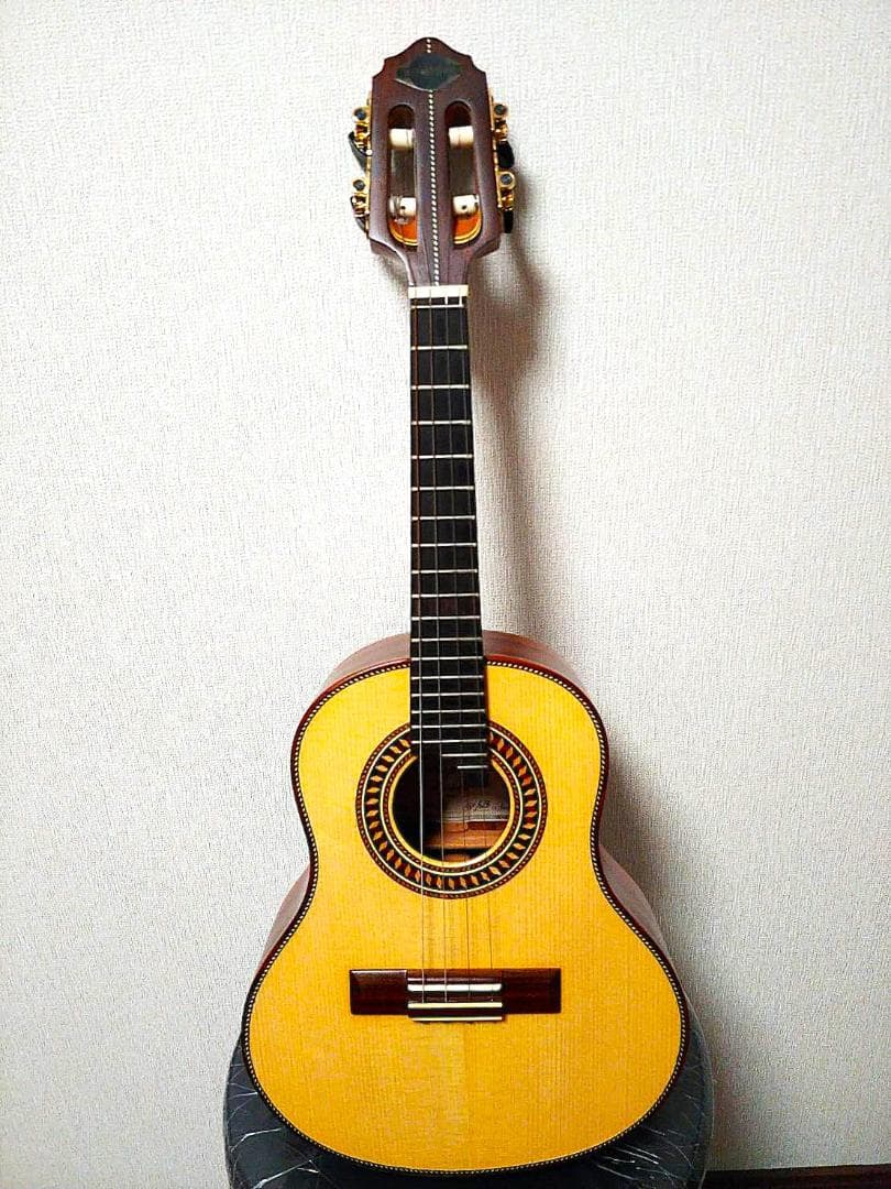 週末限定♪極上美品☆カヴァキーニョ&ハードケース　Ａ