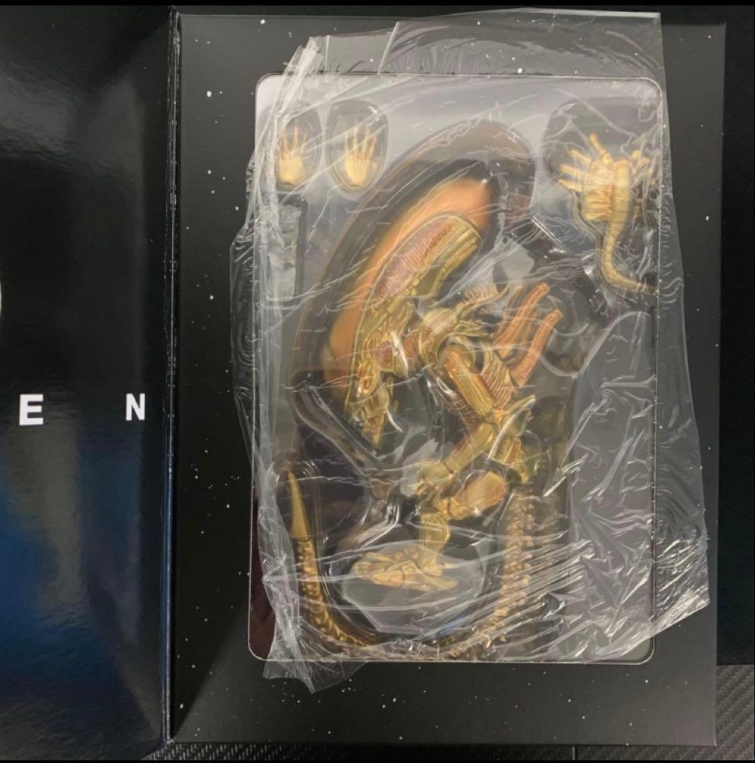 ヒーロークロス　エイリアン　トイサピエンス限定