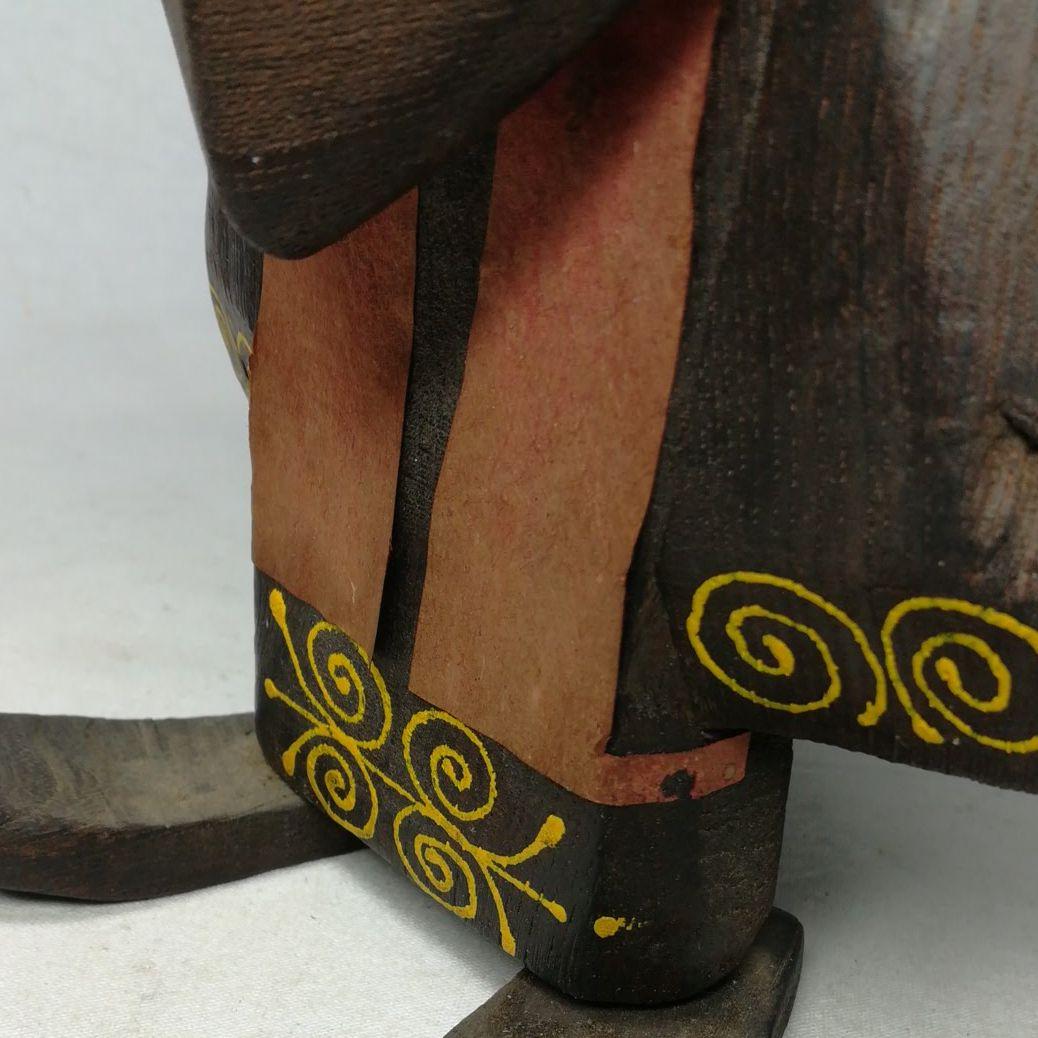 アイヌ彫 木彫 彫刻 民族衣装 ニポポ コロポックル コロボックル 人形 置物