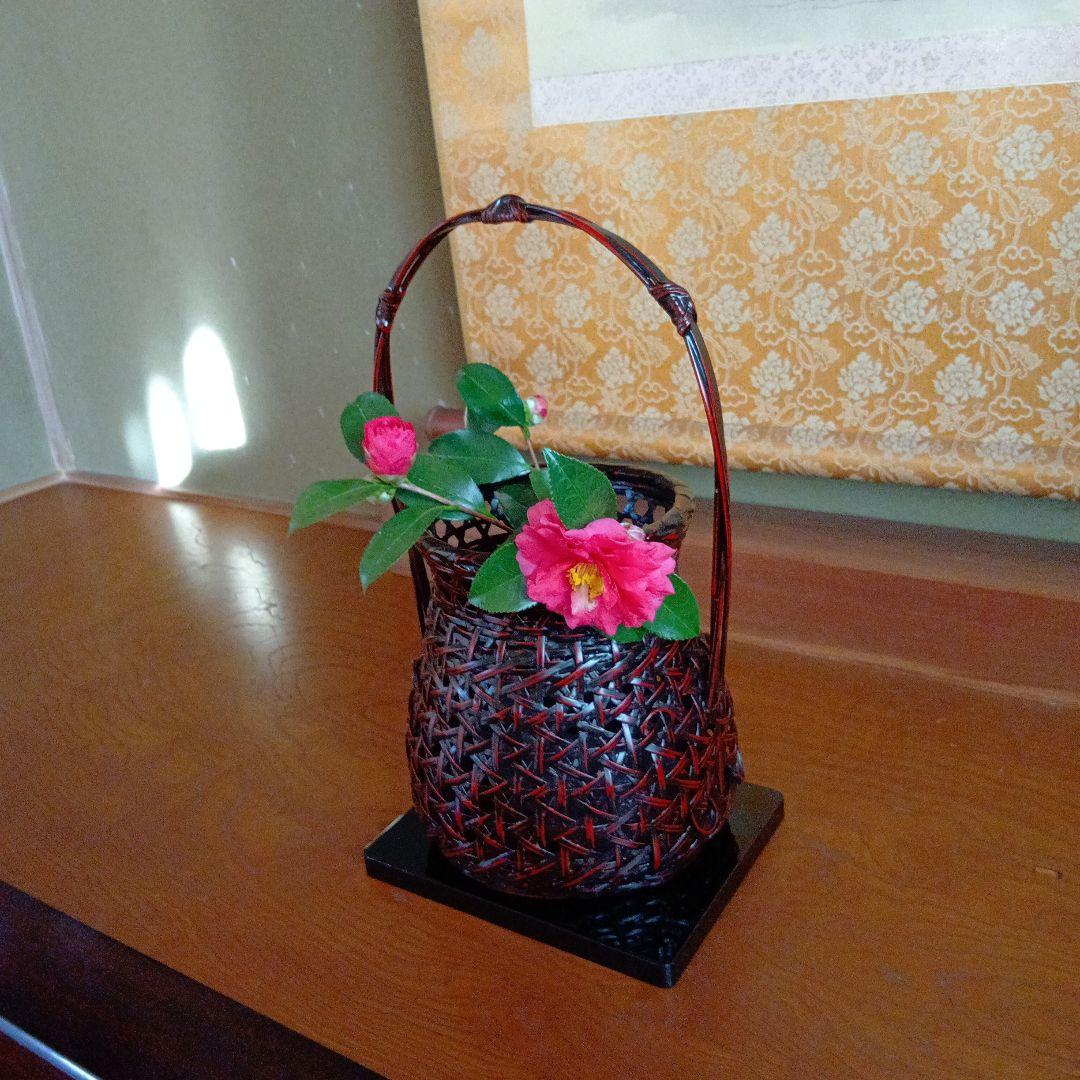 籃胎漆器　花籠