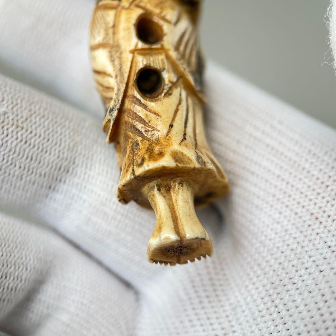 彫刻極上根付天然素材アンティーク骨董飾り物古美術置物細密細工