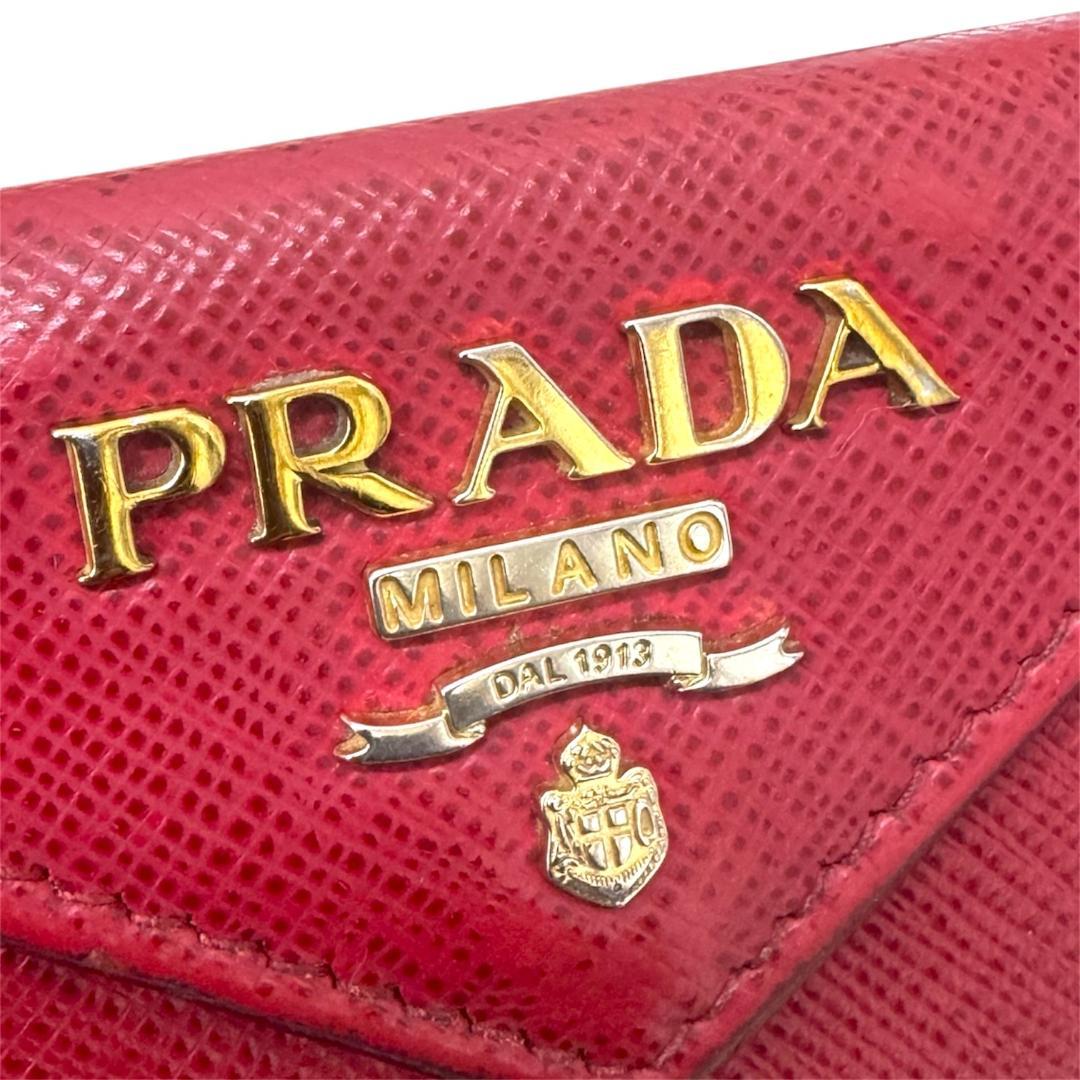 ☆PRADA コンパクト三つ折り財布 サフィアーノ レッド 金ロゴ レザー