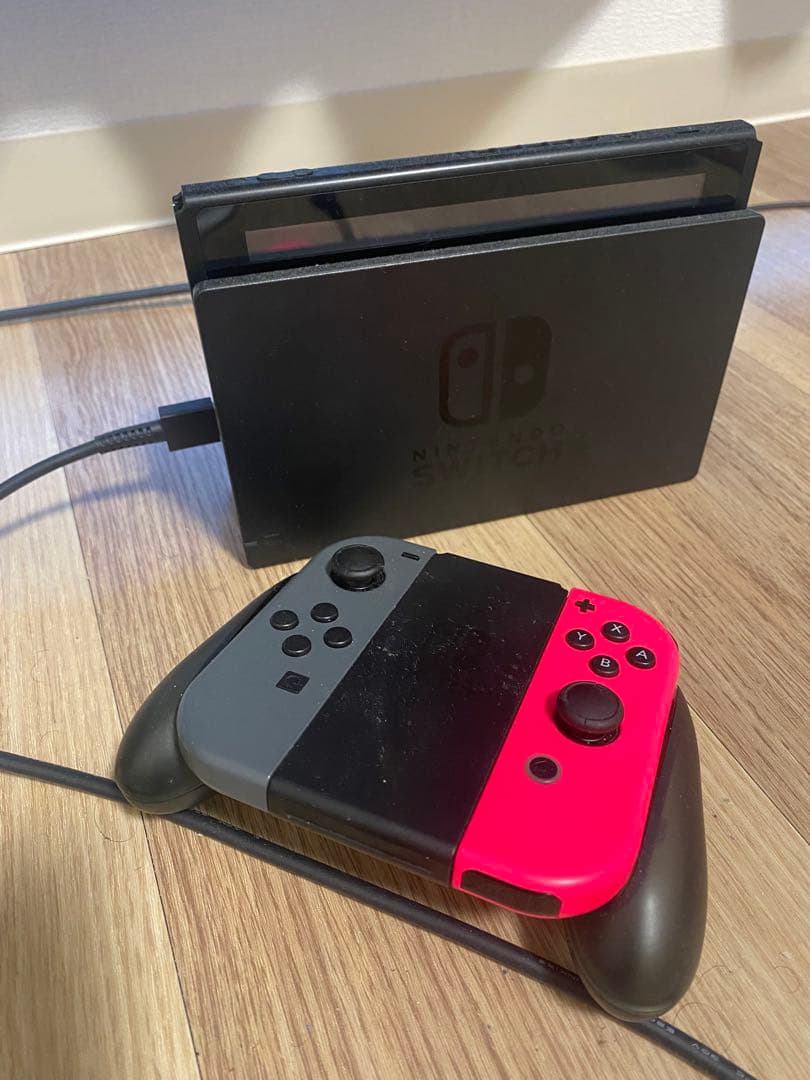 Nintendo Switch 本体 グレー/ネオンピンク　おまけ付き 値下げ