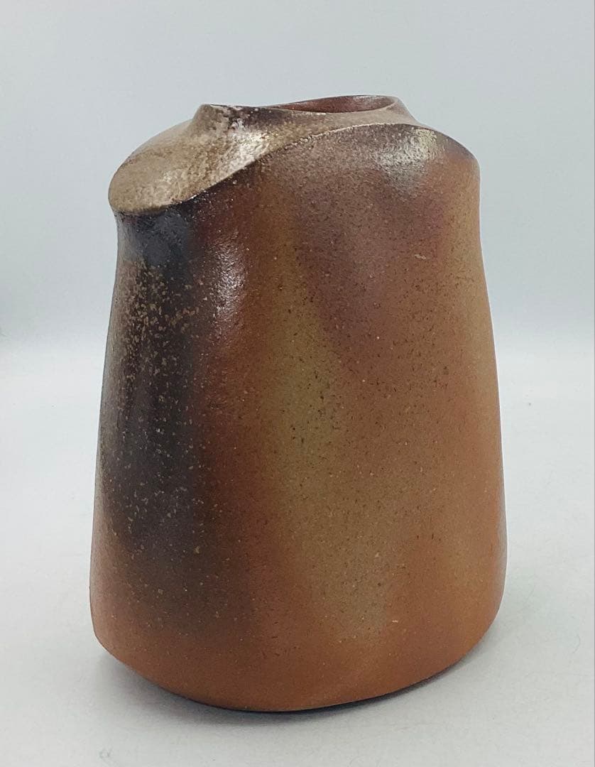 ★ 伊勢崎創先生　伊勢崎満先生の三男　備前焼扁壺　共箱　【25】　★