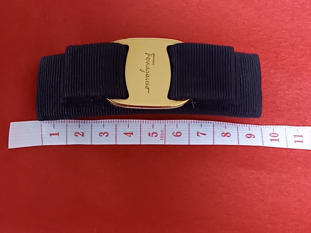 フェラガモ　Salvatore Ferragamo　ヴァラ　バレッタ