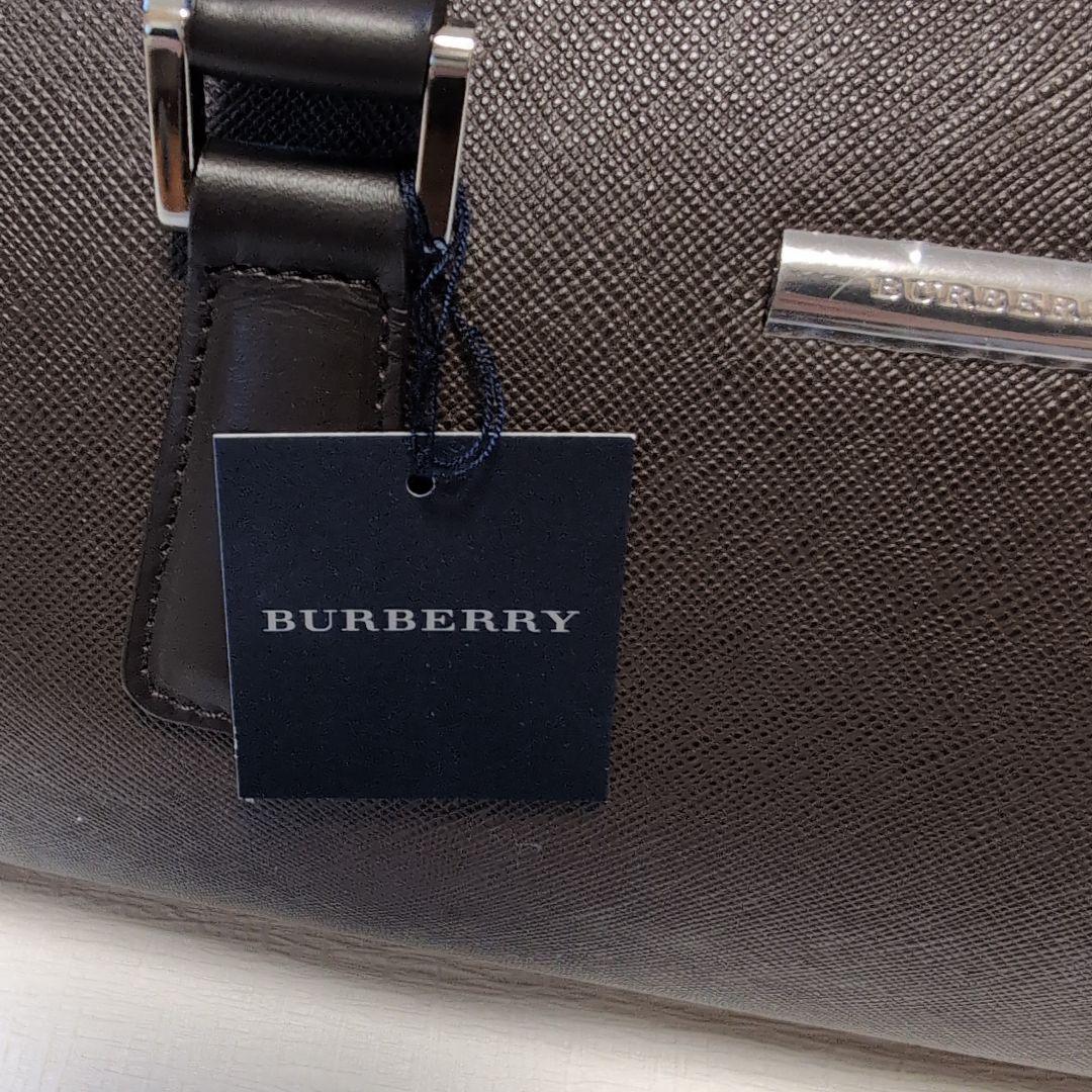 BURBERRY ブラウン ハンドバッグ