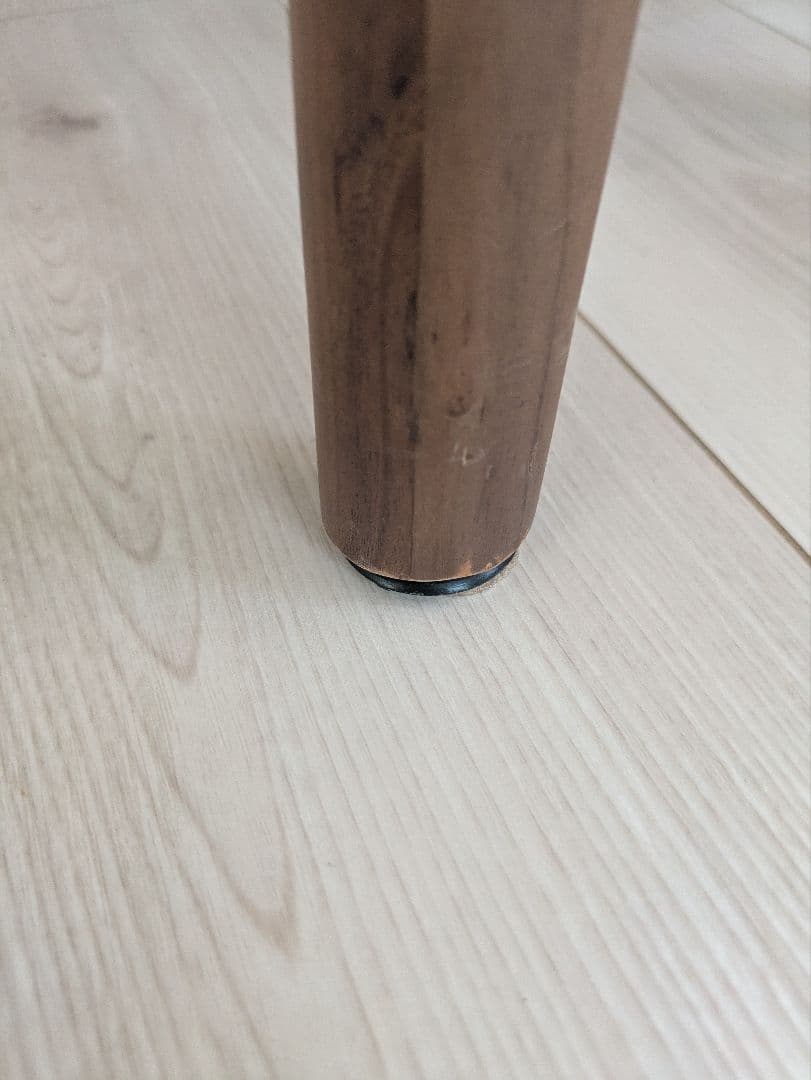 おむすびひかる　大塚家具　ダイニングテーブルシネマ2　ウォールナット材