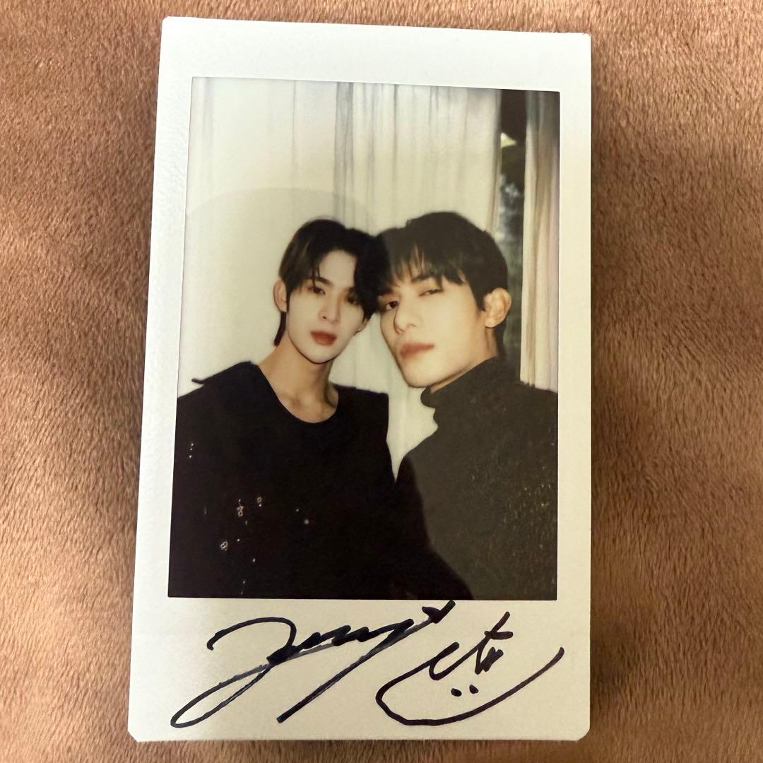 NetJames 直筆サイン ポラロイド