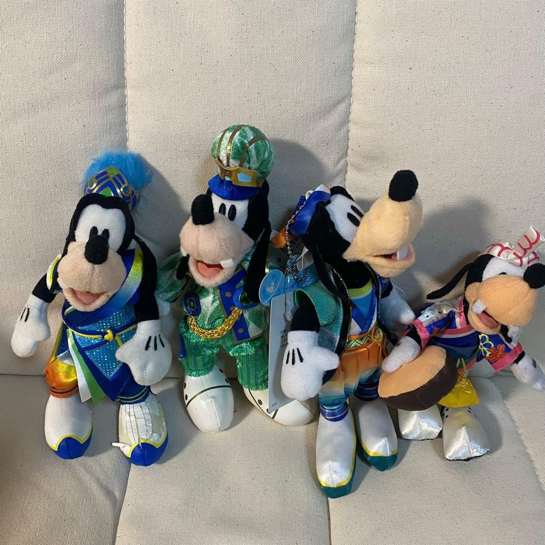 ユ*キ様 ディズニー グーフィー マックス ぬいぐるみ キーチェーン