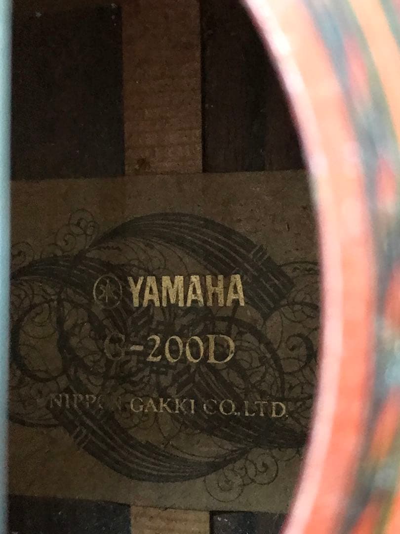 YAMAHA ギター　G-200D