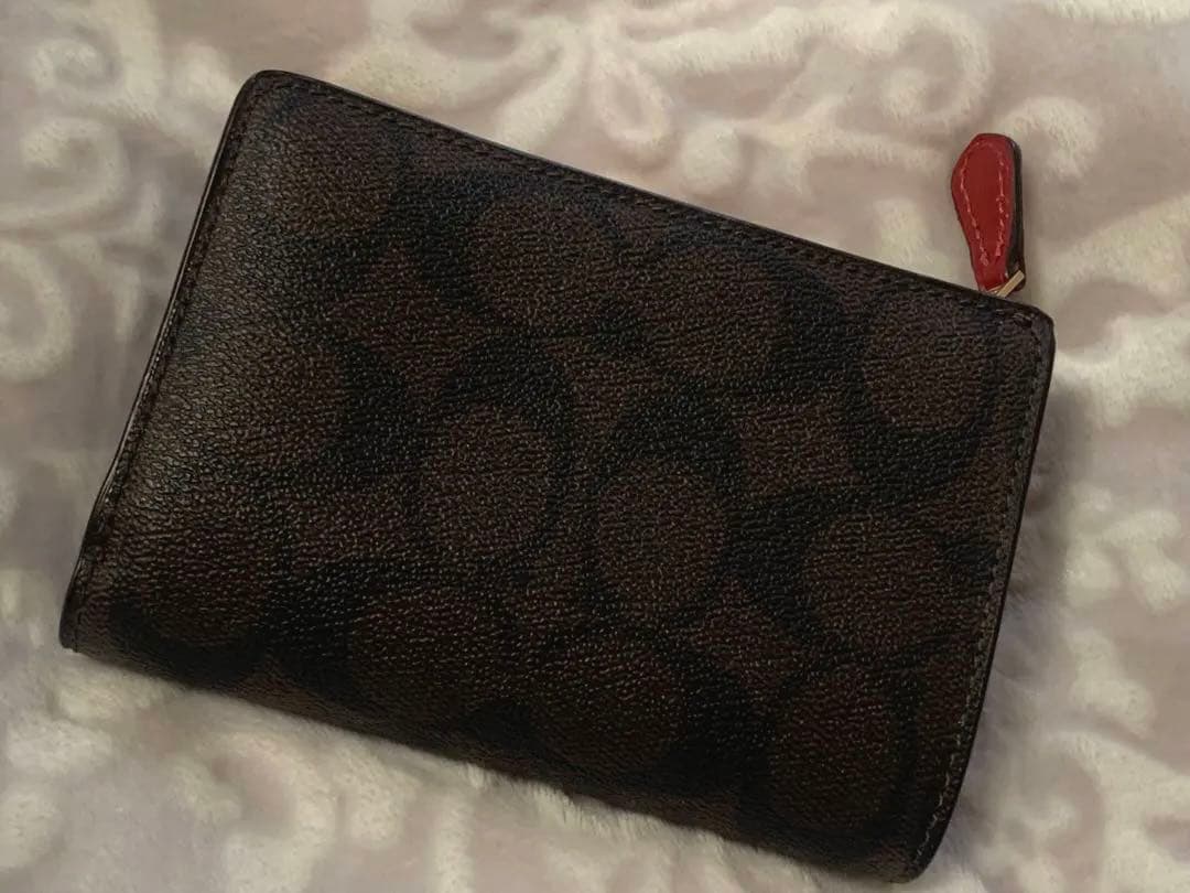 本日限定価格❤️新品☆COACH 折り財布　シグネチャー レザー 折り財布