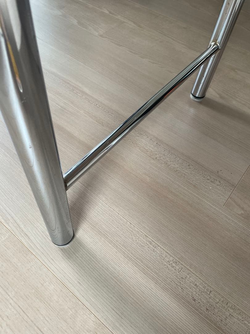 オーバルガラスダイニングテーブル　6/4迄の掲載