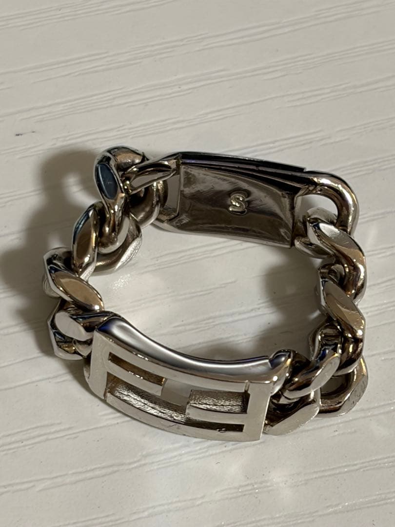 FENDI フェンディ チェーンリング バゲット FFシルバー ロゴSsize
