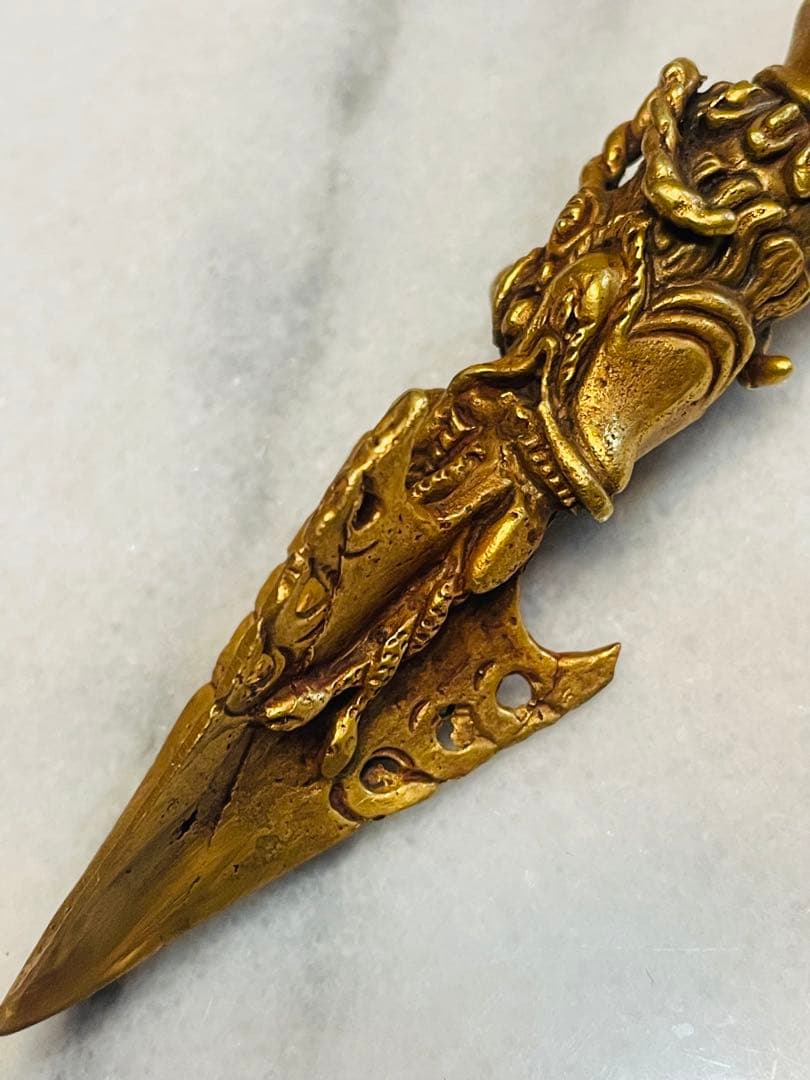 チベット密教 新品 プルパ 金メッキ　龍　金剛杵　約12センチ 594