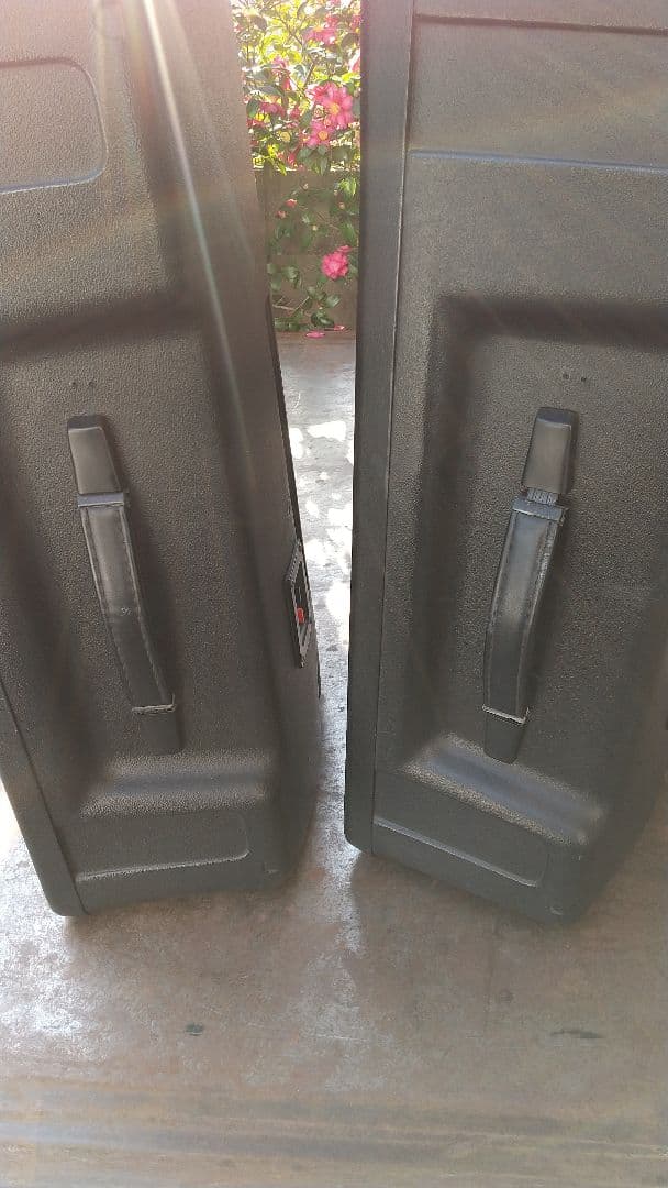 ttt.sax Electro-Voice S-200 その１(左側)