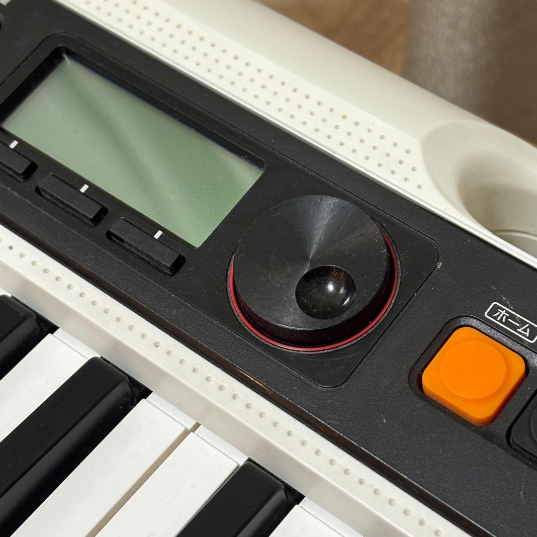 CASIO CT-S200WE 電子キーボード 中古 カシオ ピアノ