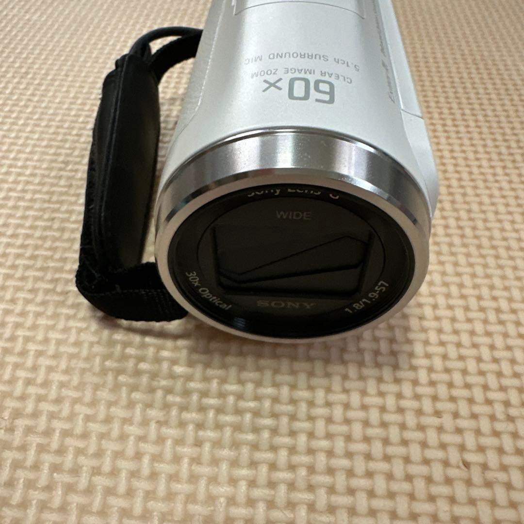 SONY HDR-CX680 ホワイト　美品　これからのシーズンにぴったり。