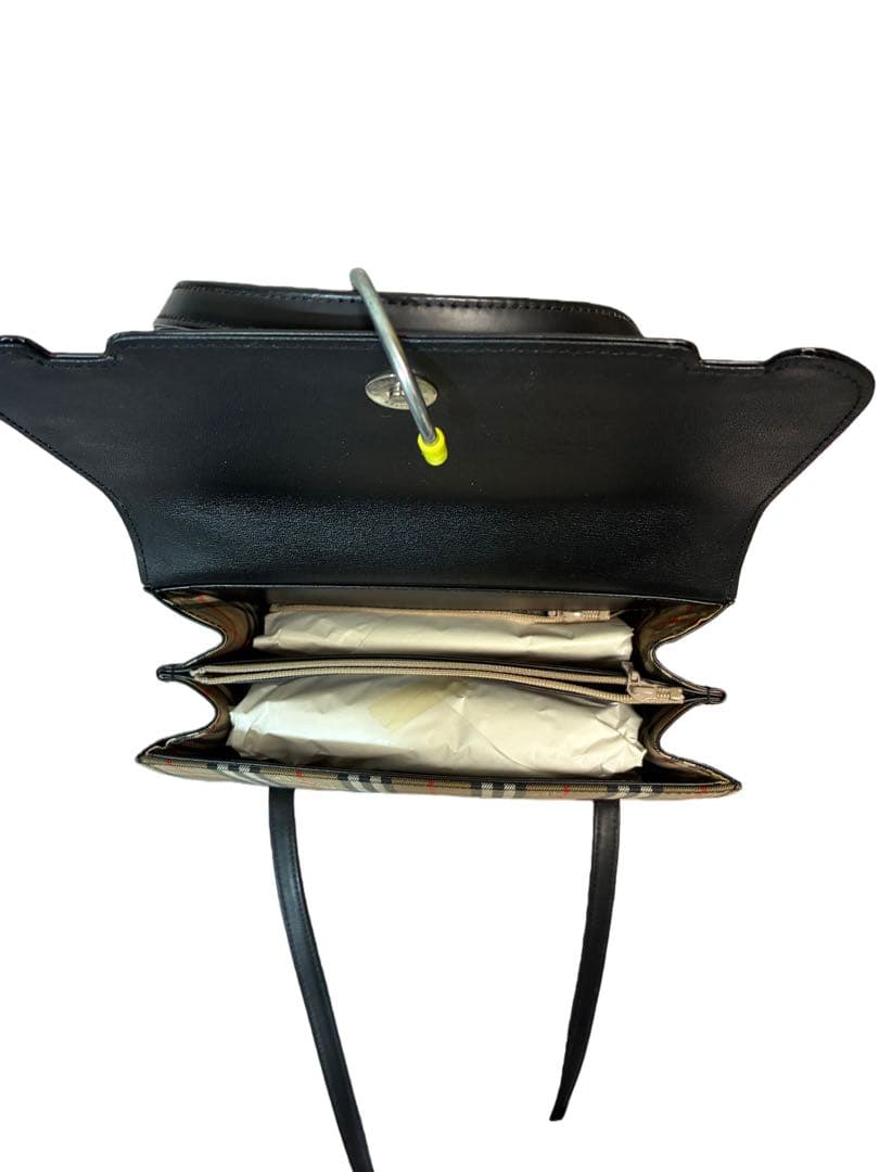 『未使用品』　BURBERRY ノバチェック ハンドバッグ シャドーホース