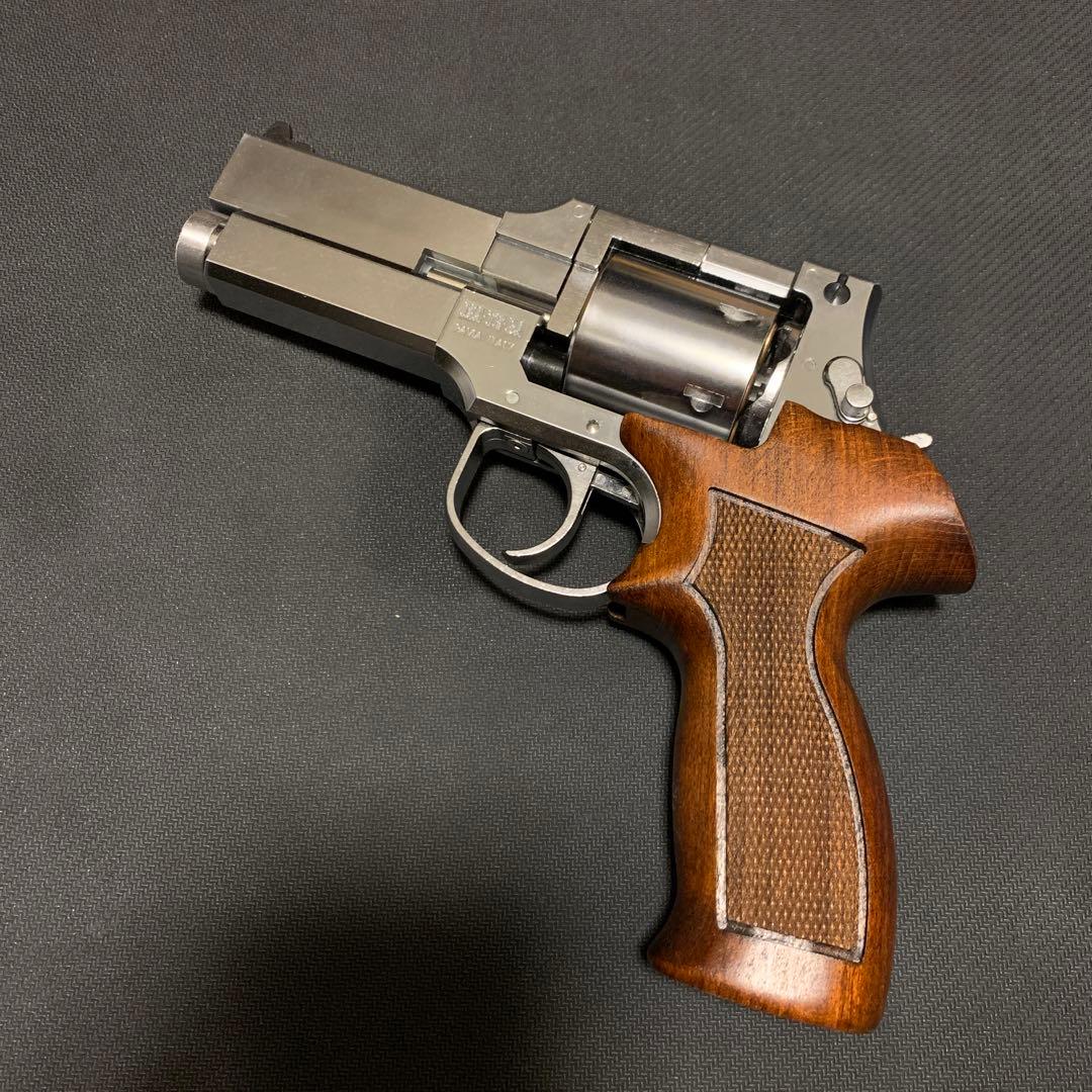 マルシン マテバ リボルバー 4インチ 木製グリップ シルバー