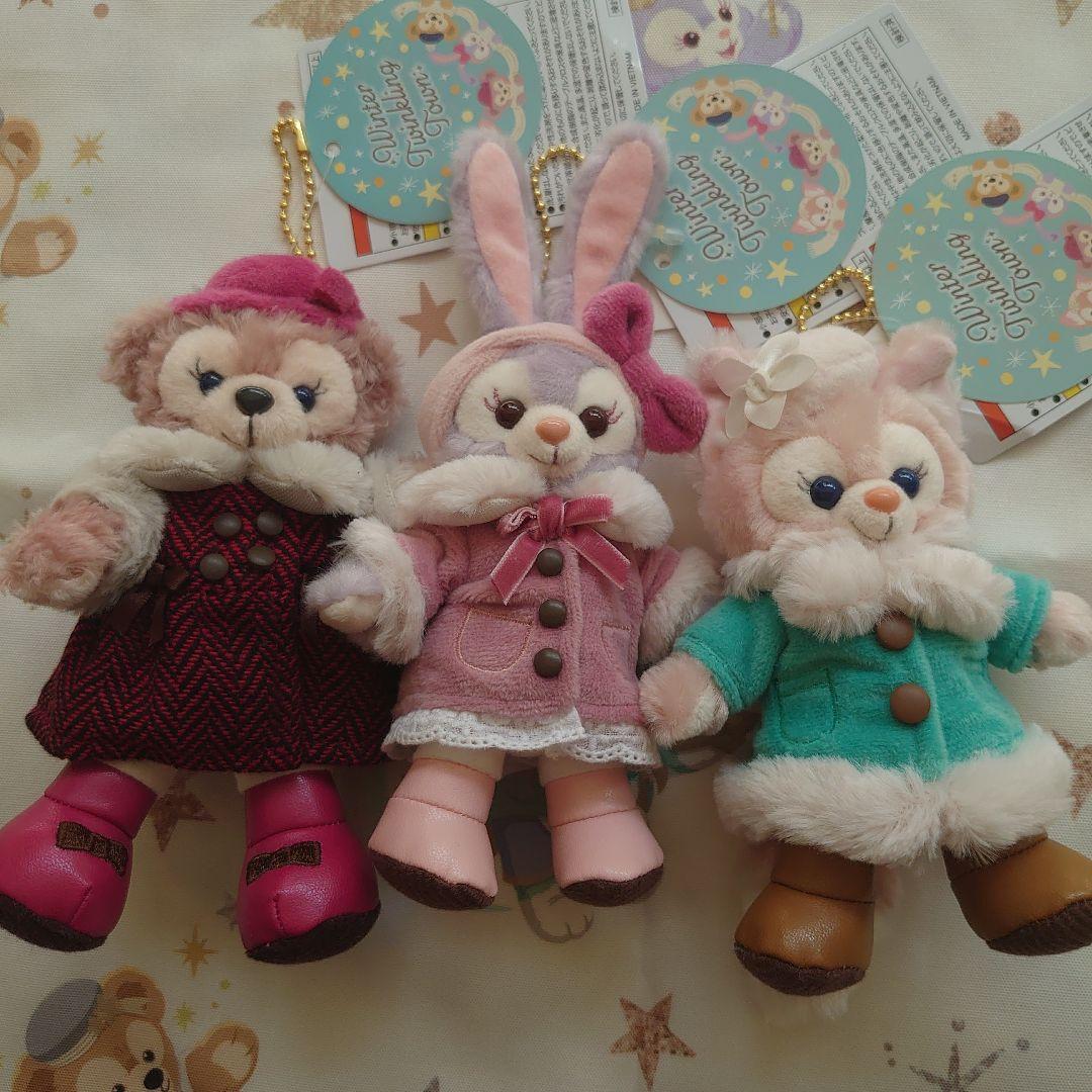 新品ダッフィー & フレンズ ウィンタートゥインクリングタウンぬいぐるみバッチ