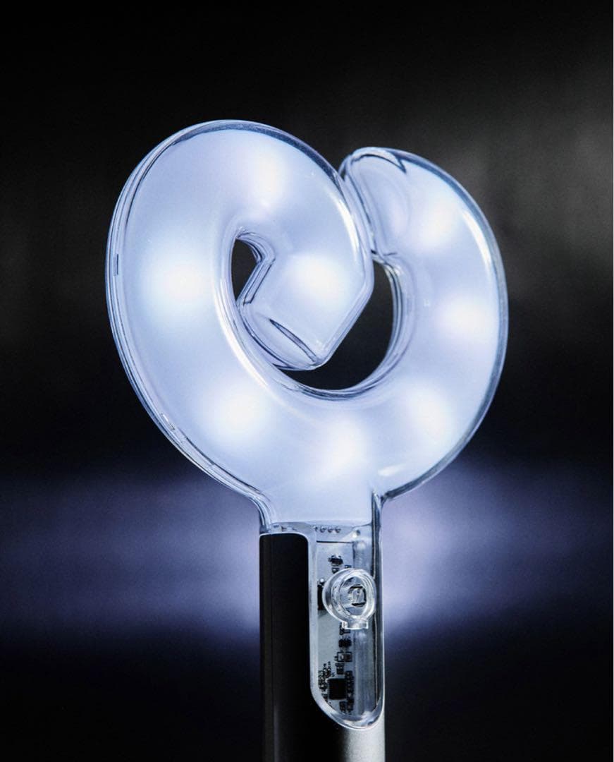 ２個セット　ペンライト ver.2 aespa トレカ4枚付き　公式　新品未開封