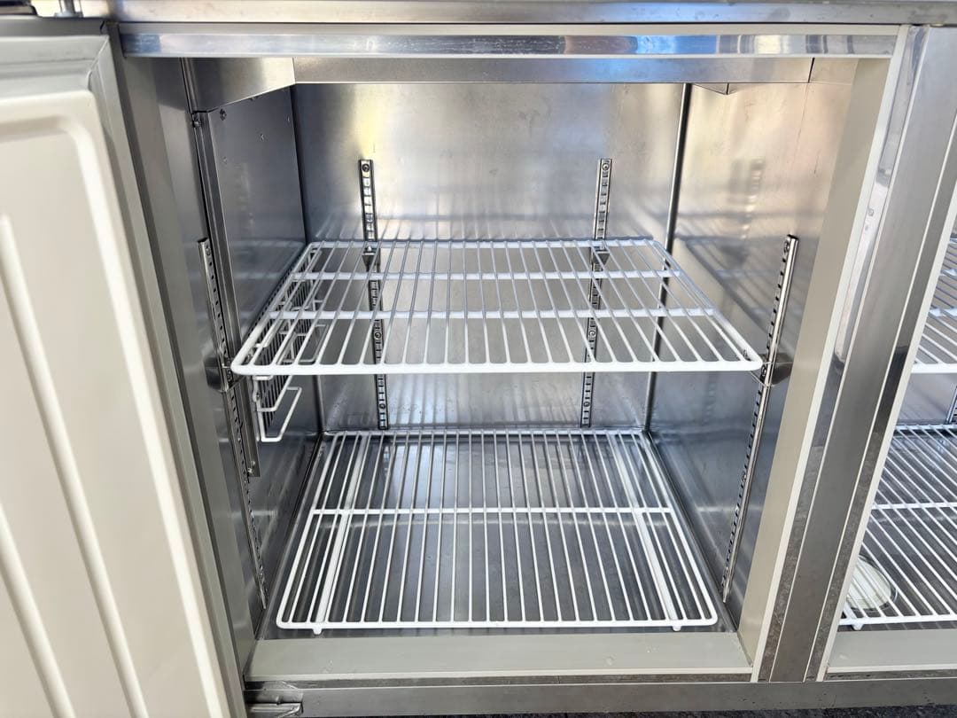 パナソニック業務用台下冷凍冷蔵庫SUR-K1561CB最新モデル