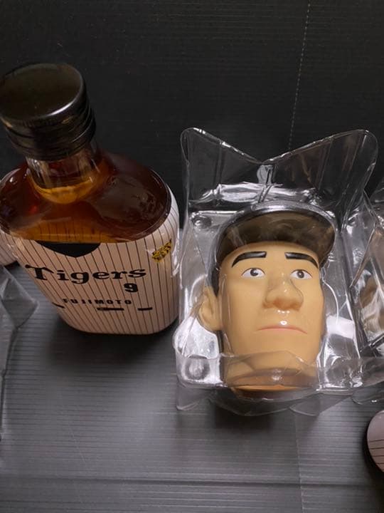 2003年優勝記念ウイスキー 阪神タイガース優勝記念ウイスキー2003年 7体