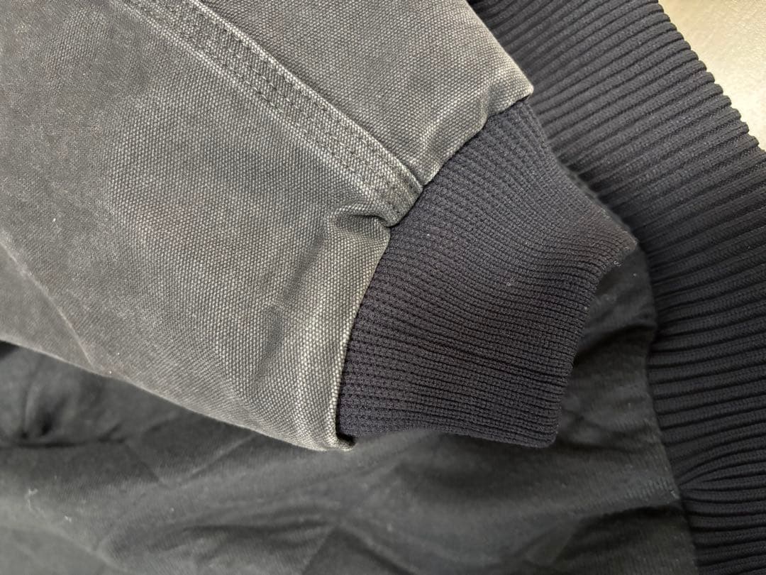 Carhartt フード付きジャケット ダークグレー　アクティブジャケット