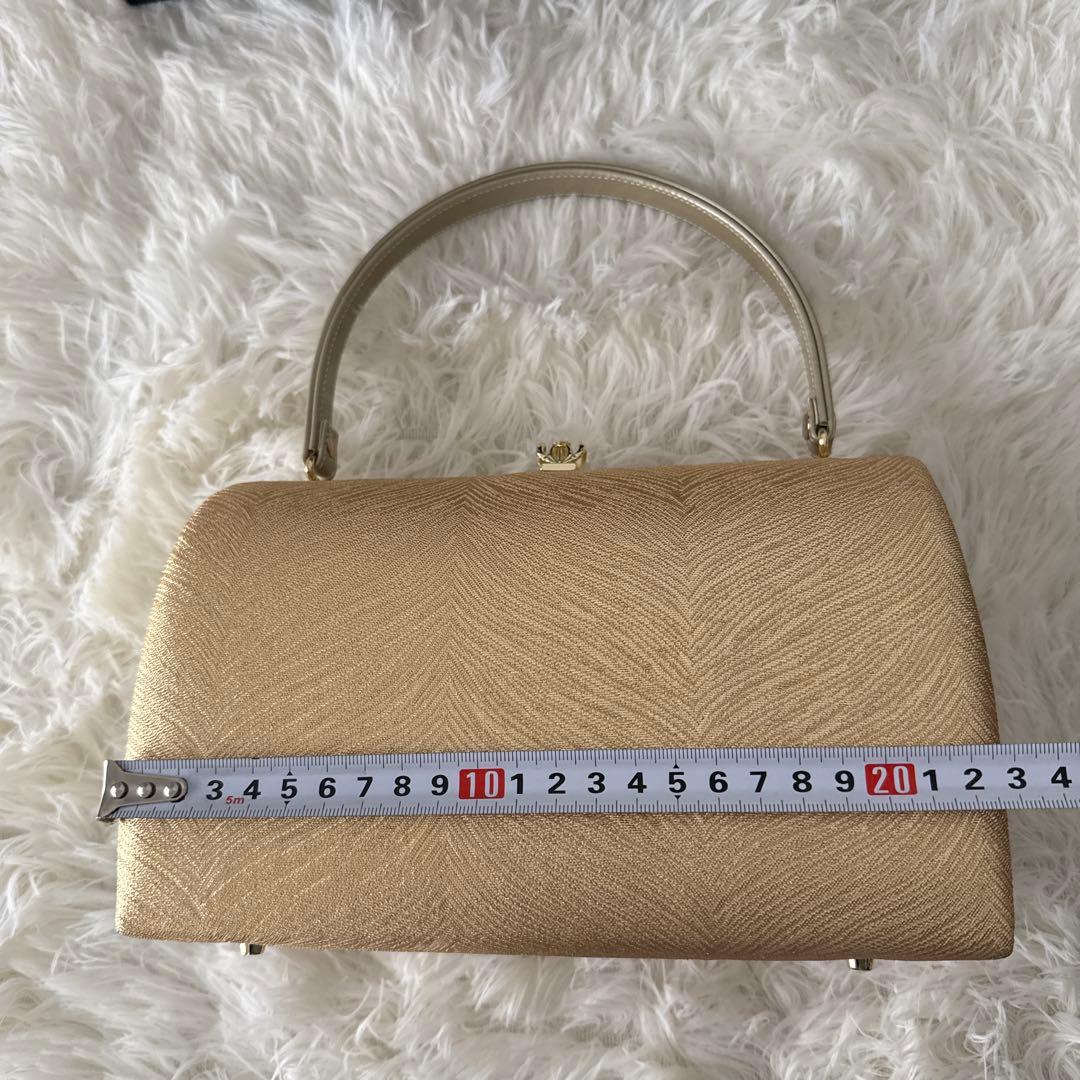 【美品】ゴールドの下駄とバッグのセット