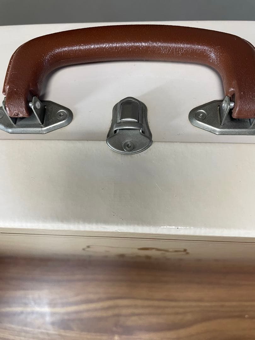 非売品　ハローキティ ヴィンテージデザイン ぬいぐるみ トランクセット