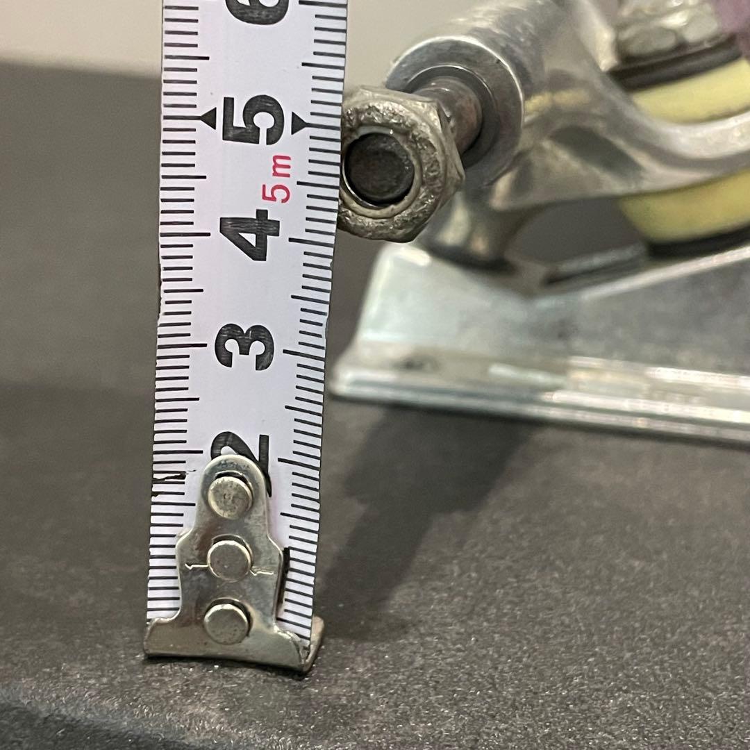 サンダートラック　チタニウムライト　T147