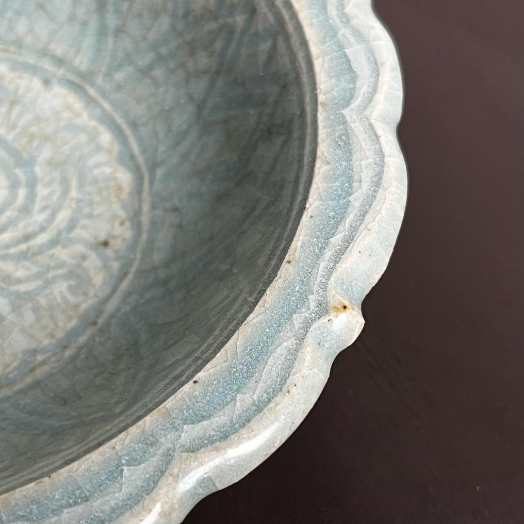 影青陵陰刻蓮紋花盤 中国美術 中国古玩