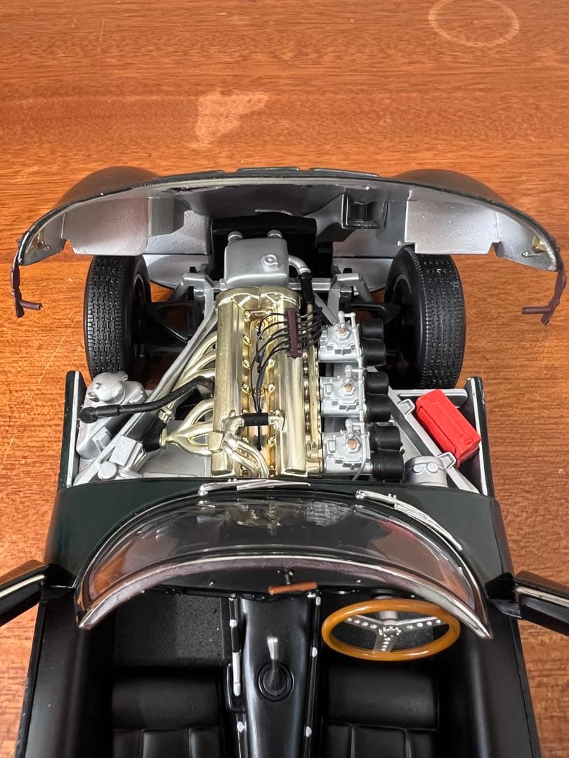 No470ミニカー1/18 AUTO art JAGUAR XKSS