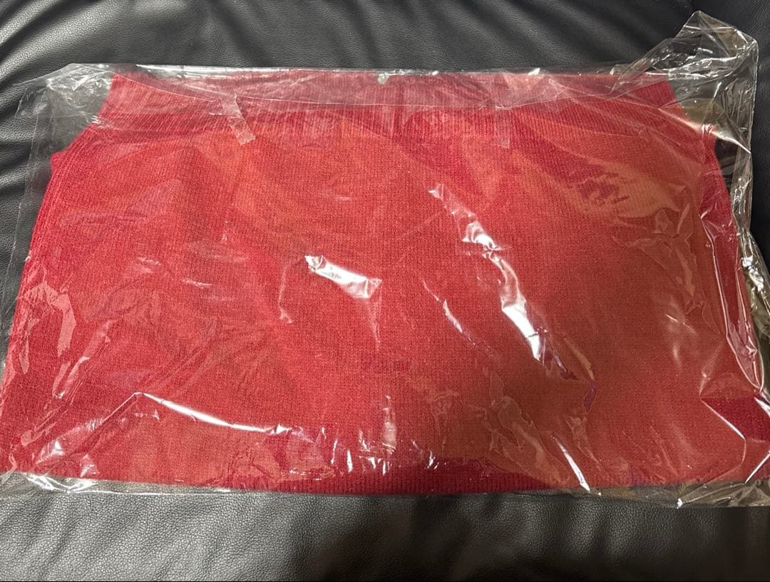 未使用新品 COMFY 岩岡徹 ジップカーディガン 赤