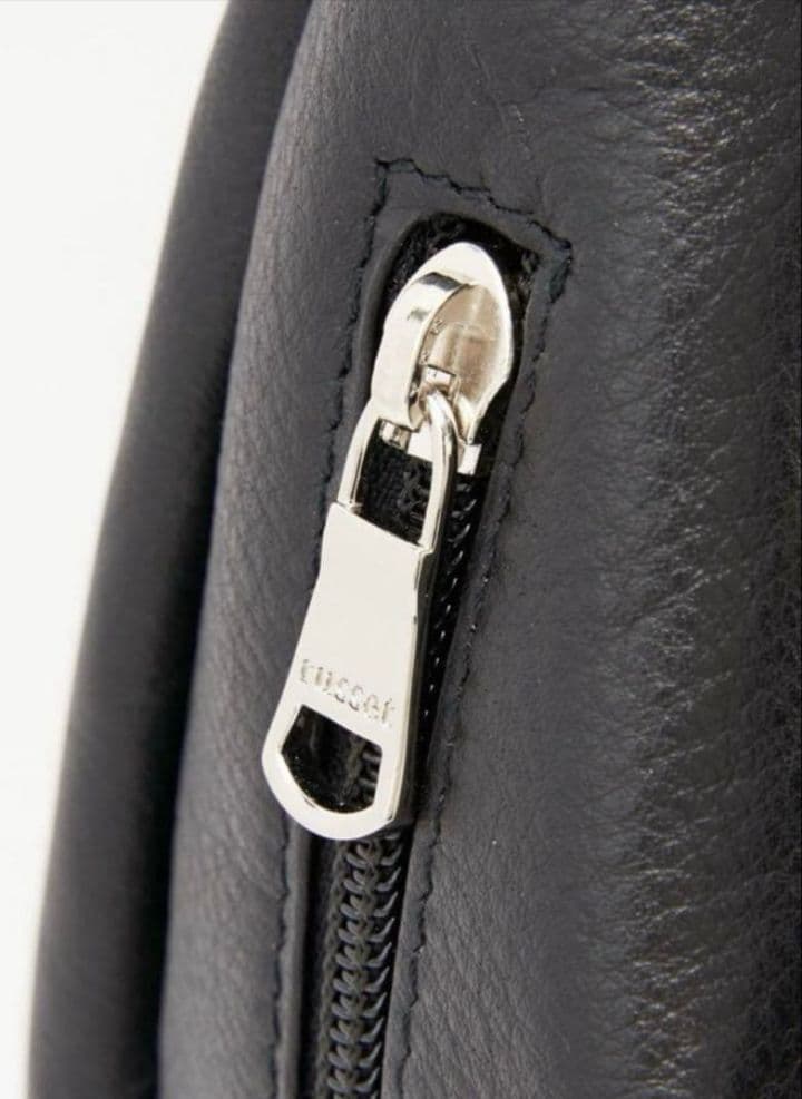 タグ付き新品未使用　ラシット　ソフトレザーラウンドビッグショルダー