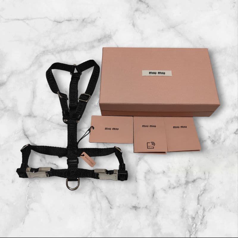 ♥新品♡Miu Miuミュウミュウ ごみ袋つきペットリード ハーネス M