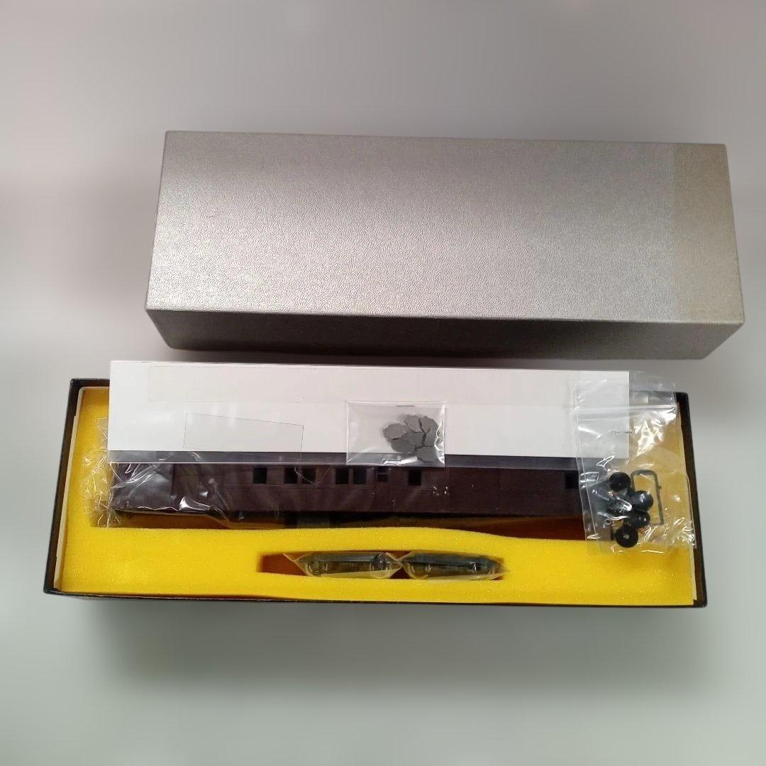 フジモデル　マニ34　現金輸送車　塗装済み未使用品