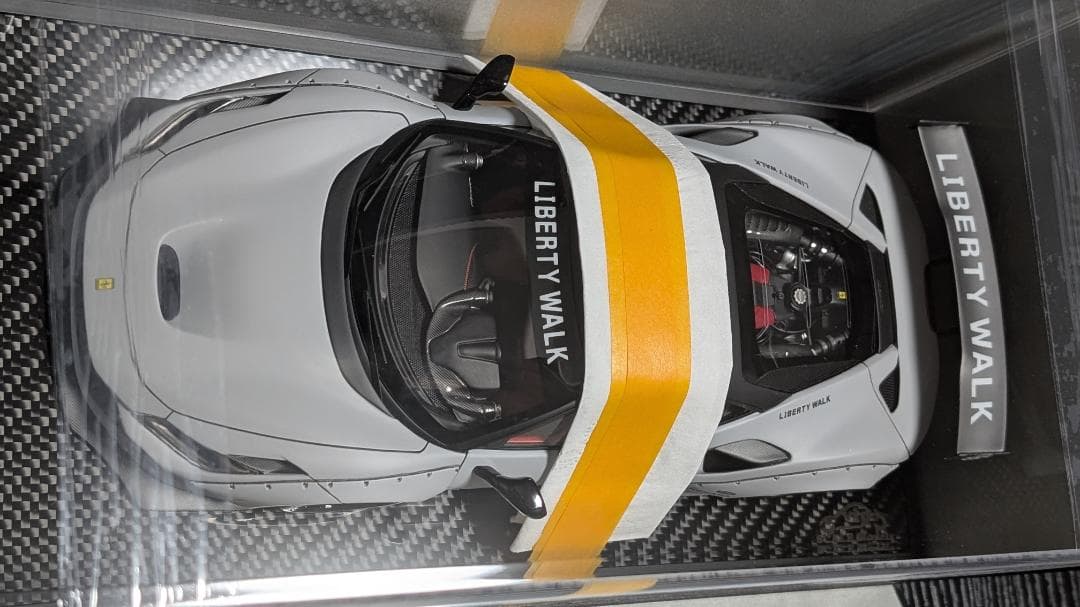 (PYOMARO樣)VIP Scale Model FerrariフェラーリF8