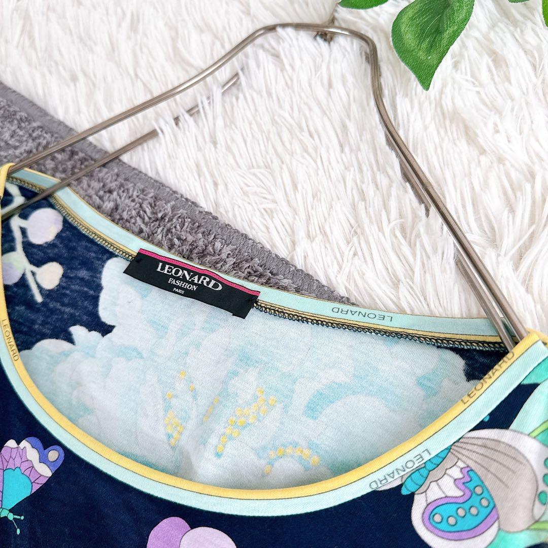 美品　レオナール　トップス　ノースリーブ　花柄　フラワー柄　コットン　黒　L