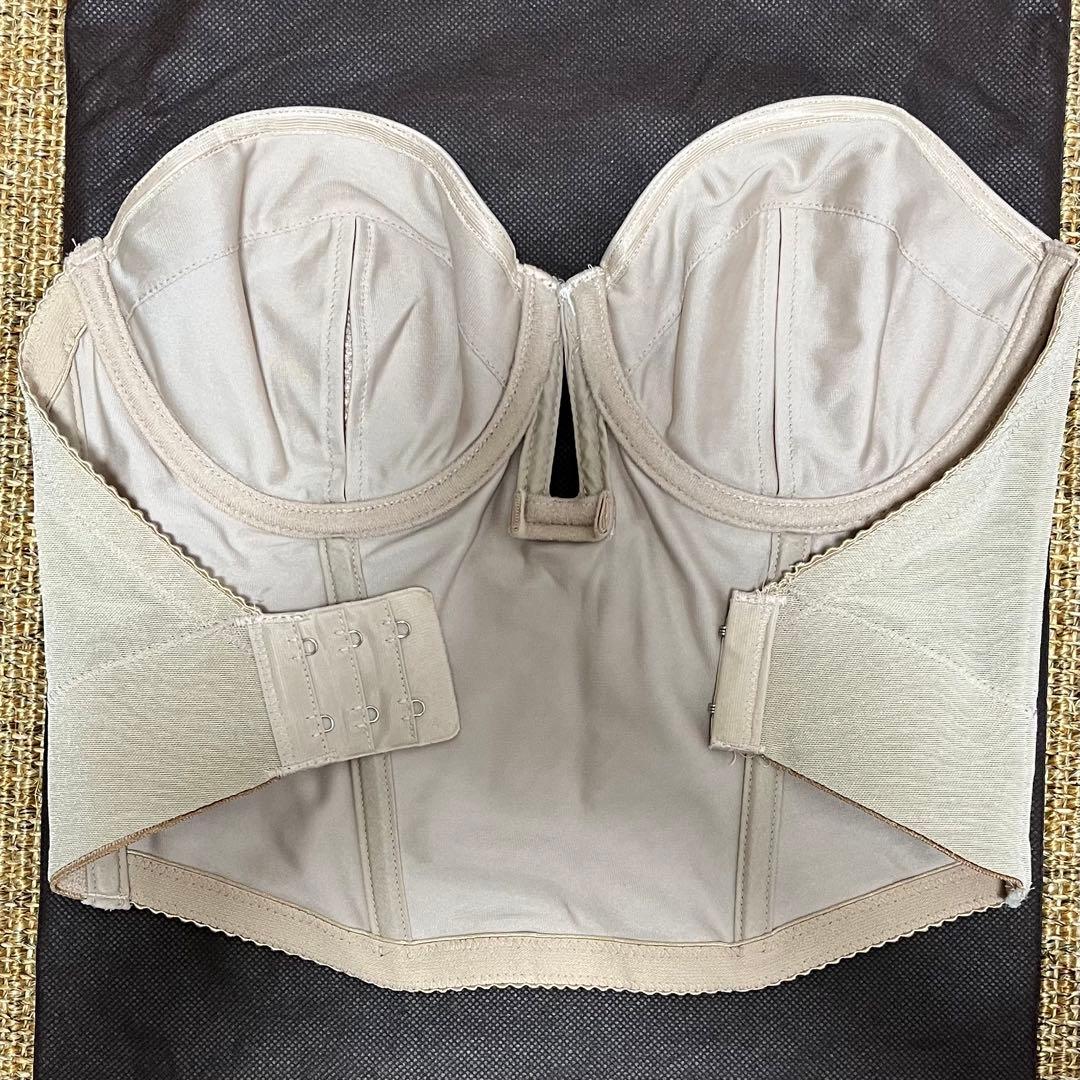 トリートドレッシング ブライダルインナー　ビスチェ.ガードルセット