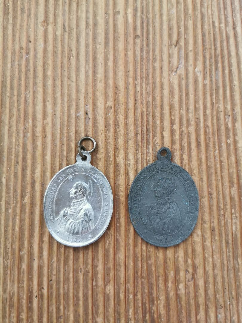 1854年アンティーク ザビエル＆キリストの心臓 異素材ラージメダイ