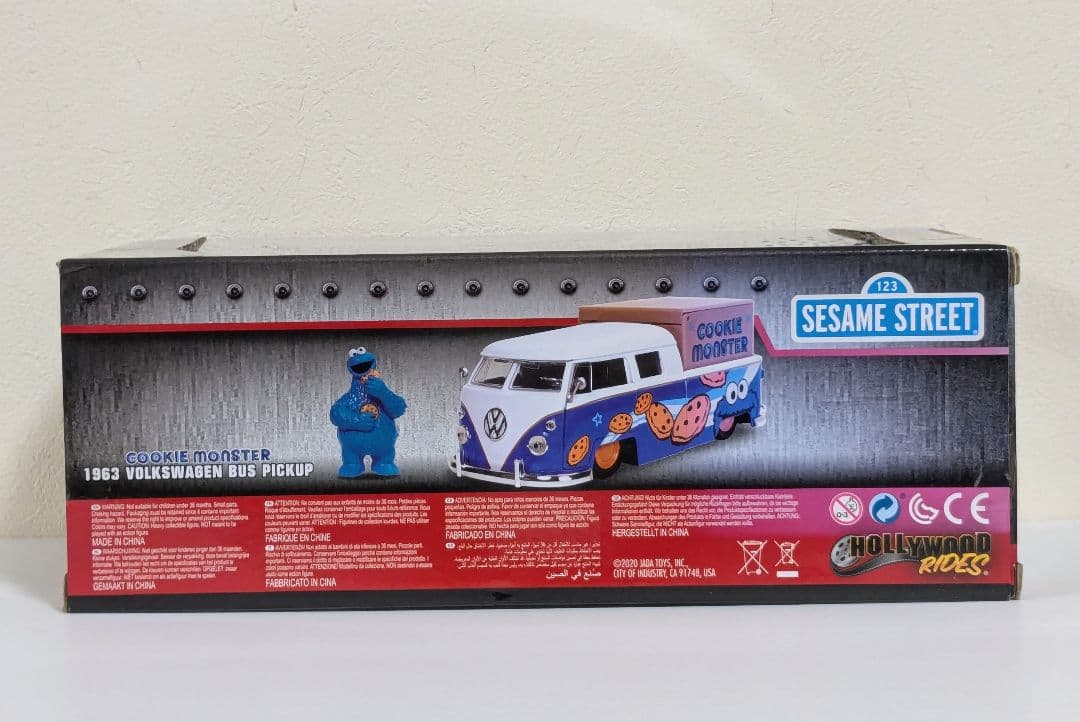 JADA TOYS セサミストリート クッキーモンスター ワーゲンバス ミニカー
