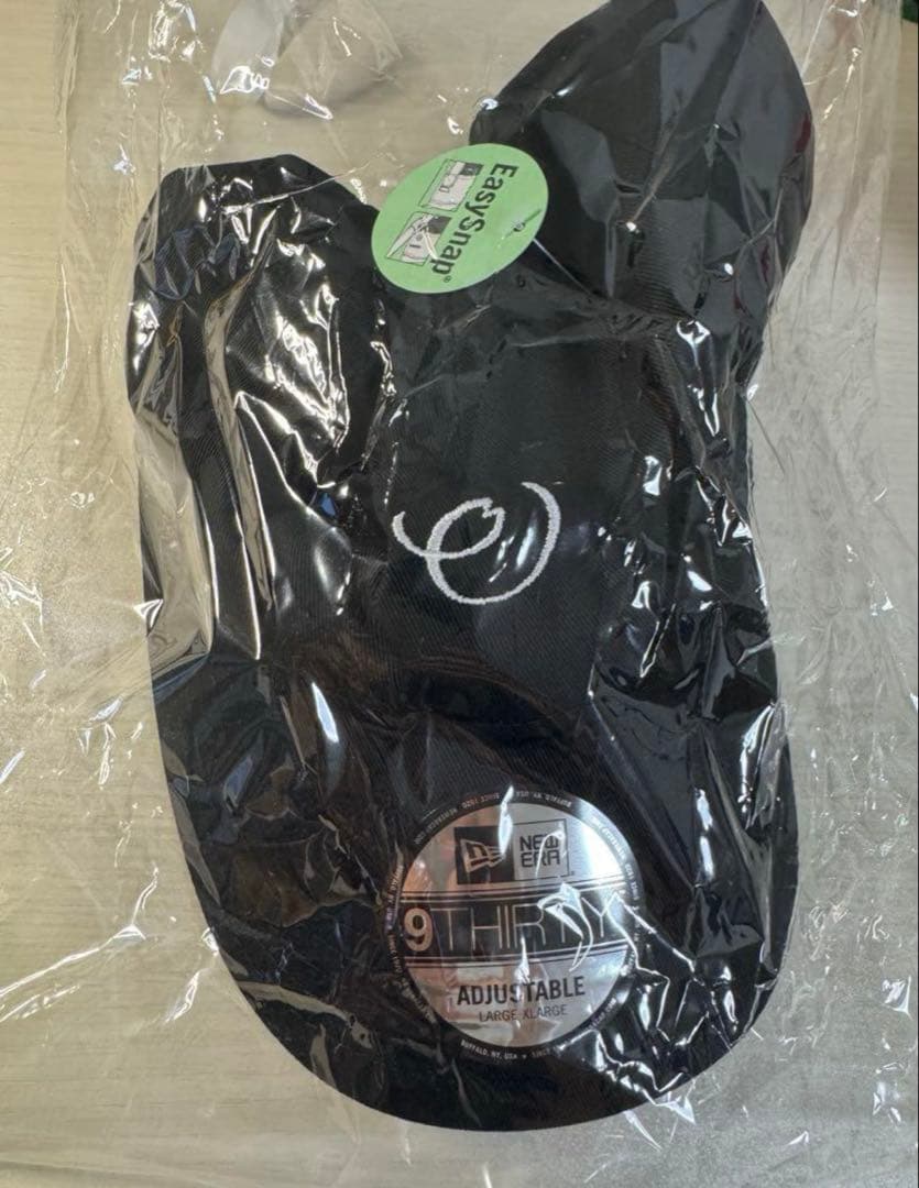 未開封] 櫻坂46 ×「NEW ERA®」コラボキャップ（ブラック） L~XL