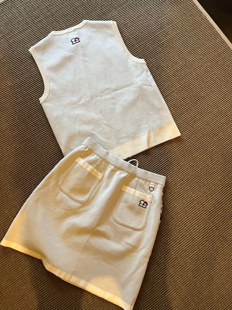 ピッコーネ　ニット　ベスト&スカート