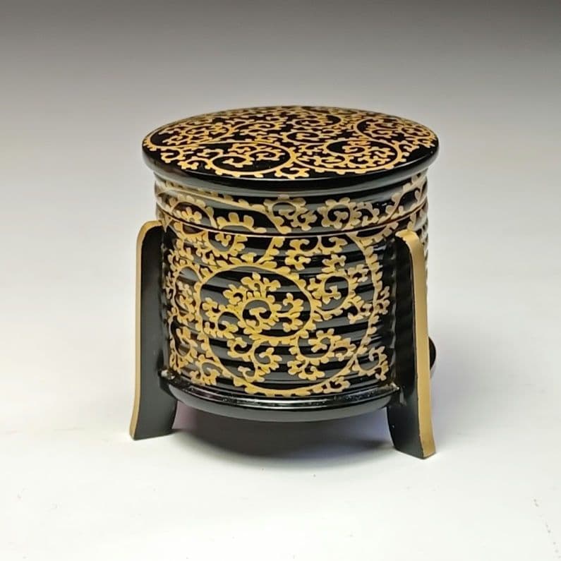 イ743 香合『土居義峰』『蛸唐草蒔絵　外居　香合　共箱』茶道具　漆塗