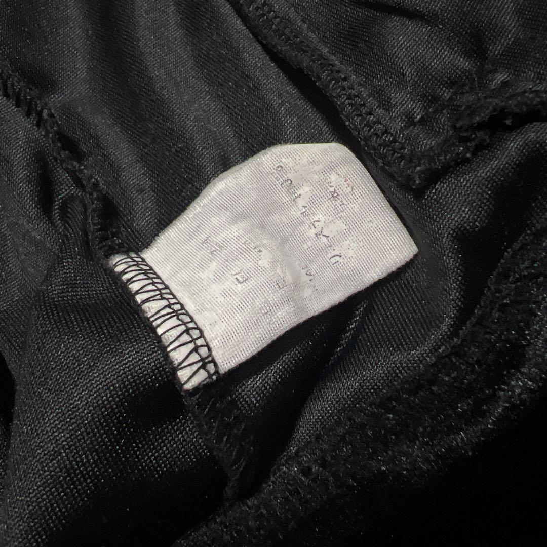 FUGA MARIA刺繍　ベロアパーカー　ラインストーン