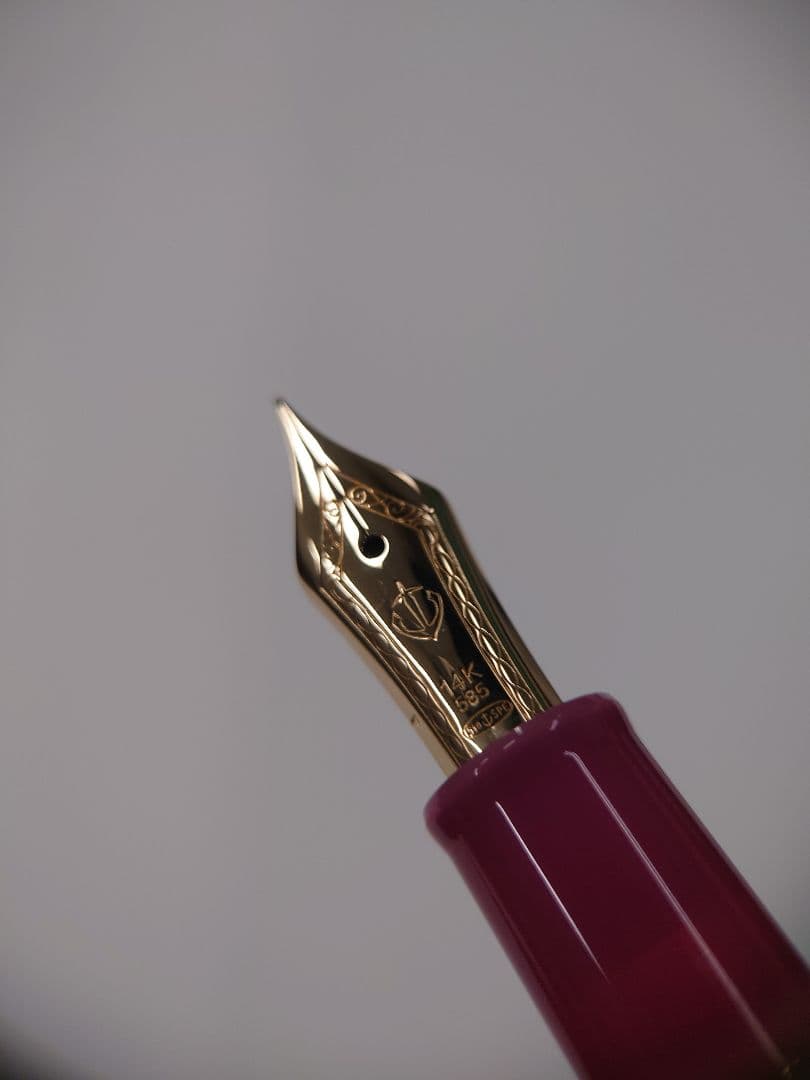 未使用　セーラー万年筆　海外モデル　万葉ペン 「Rabbit Ear Iris」