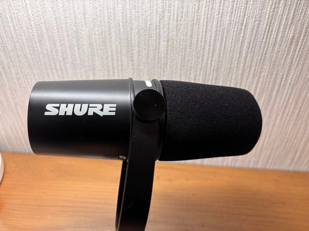 SHURE MV7+ ポッドキャストマイク ブラック